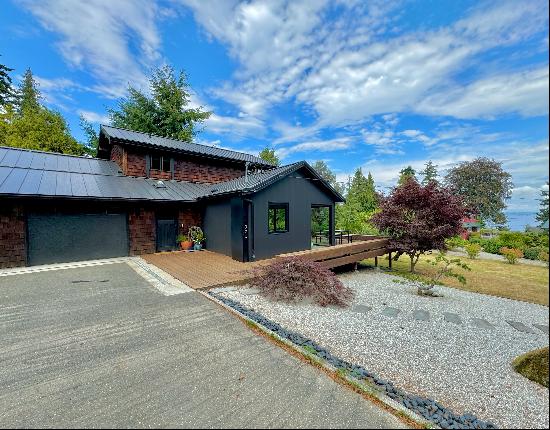 11379 Logg Road Northeast, Bainbridge Island, WA 98110