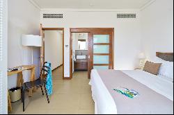 Coralis Townhouse, Azuri Beachfront Resort