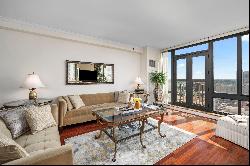 Luxury 2 Bedroom Condo In The Heart of White Plains 