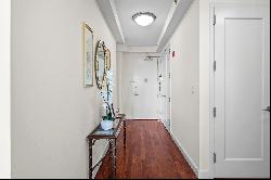 Luxury 2 Bedroom Condo In The Heart of White Plains 