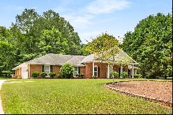 Fantastic and Spacious Brick Ranch Home in Sought After Pendleton