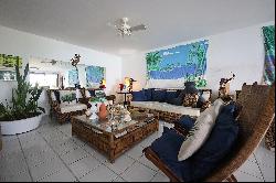 Triplex house with private beach and stunning view