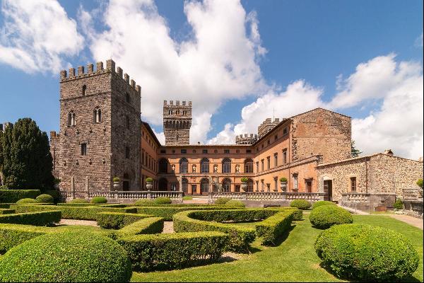 Incomparable Medieval Castle in Torre Alfina