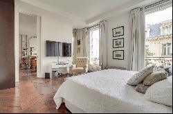 Paris 16 - Townhouse for rent close to Place de l'etoile