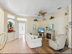 675 Kenwood Drive SW, Vero Beach, FL