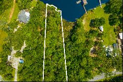 Private Bayfront Lot Located in Freeport