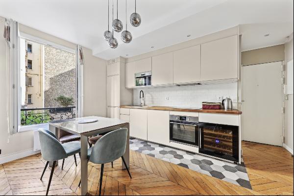 Perfect pied-à-terre close to Rue Cler Market