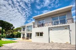 Modern house 200 meters from the beach.