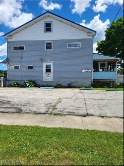 1744 State Road, Austinburg OH 44004