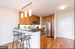 1425 Locust Street Unit 15D, Philadelphia PA 19102