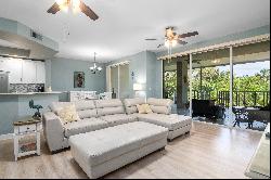 133 Vintage Bay Drive Unit 3, Marco Island FL 34145