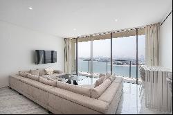 Luxury apartment on Palm Jumeirah