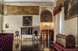 Medieval Castle nearby Rome : a historic luxury retreat