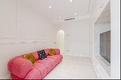 Renovated designer apartment near Sagrada Familia