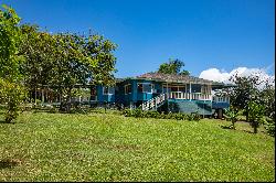 Three Detached Homes on 2.5 acres in Haiku, Maui