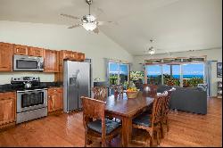 Three Detached Homes on 2.5 acres in Haiku, Maui