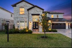 Exquisite Rough Hollow Home in Lakeway