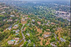 Glen Oaks Boulevard - Vacant Land