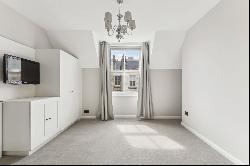 Magnificent penthouse apartment in Carlisle Mansions situated in Westminster