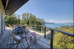 Property in Menthon-Saint-Bernard: magnificent view of Lake Annecy