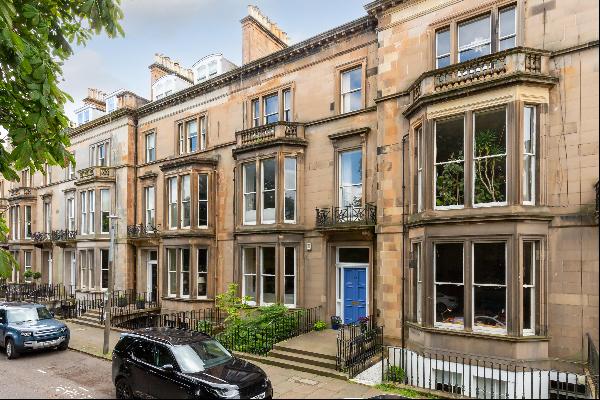 A stylish two-bedroom ground floor apartment in a highly desirable city centre location.