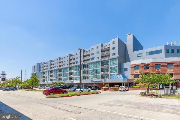 2702 Lighthouse Point E #517, Baltimore MD 21224