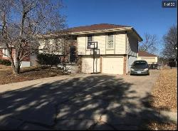 532 NE 98th Place, Kansas City MO 64155