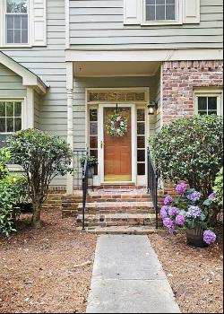 256 Riverview Trail, Roswell GA 30075