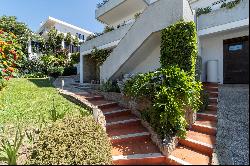 Semi-detached house, 6 bedrooms, for Sale