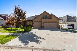 250 E Alexis Loop, Nampa ID 83686