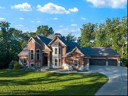 40 Grand Meridien Forest Drive, Wildwood MO 63005