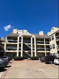 4800 W Lovers Lane #123, Dallas TX 75209