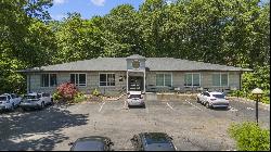 887 Main Street, Monroe CT 06468