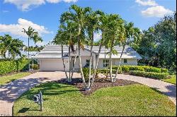 3720 Parkview Way, Naples FL 34103