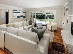 Elegant North Los Altos California Ranch Home in Prime Cul-De-Sac Location Near Downtown