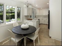 Elegant North Los Altos California Ranch Home in Prime Cul-De-Sac Location Near Downtown