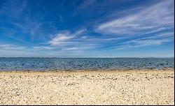 Quintessential Gerard Dr. Beach Bungalow