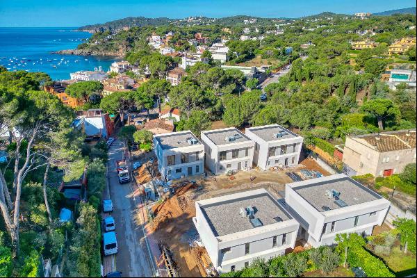 New construction a few meters from Llafranc beach