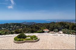 Luxury Estate with Breathtaking Views for Sale in Villefranche-sur-Mer