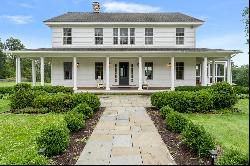 A Classic Modern Farmhouse with Incredible Views