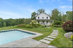 A Classic Modern Farmhouse with Incredible Views