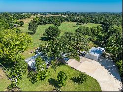 UPDATED COUNTRY HOME & ACREAGE FOR SALE IN LARUE TX