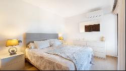 Spacious apartment in front line complex for sale in Costa de la, Calvia 07184