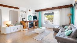 Spacious apartment in front line complex for sale in Costa de la, Calvia 07184