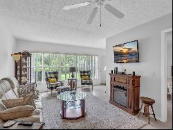 720 Lake Orchid Circle Unit 106, Vero Beach FL 32962