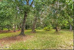 1761 W Holly Oaks Lake Road, Jacksonville FL 32225