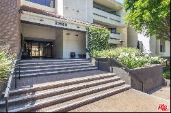 21650 Burbank Boulevard Unit 104, Woodland Hills CA 91367