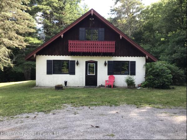7257 Route 52, Greenfield Park NY 12435