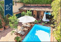 Prestigious Luxury Villa with Swimming Pool, Garden and Dependance for sale in Porta Genov