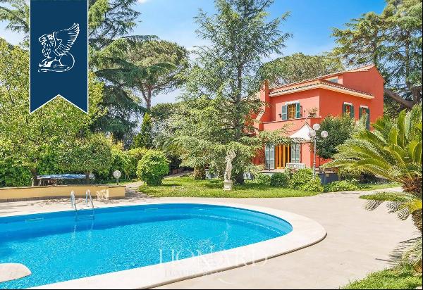 Prestigious Villa with Swimming Pool and Garden for Sale in the Heart of the Appia Antica 